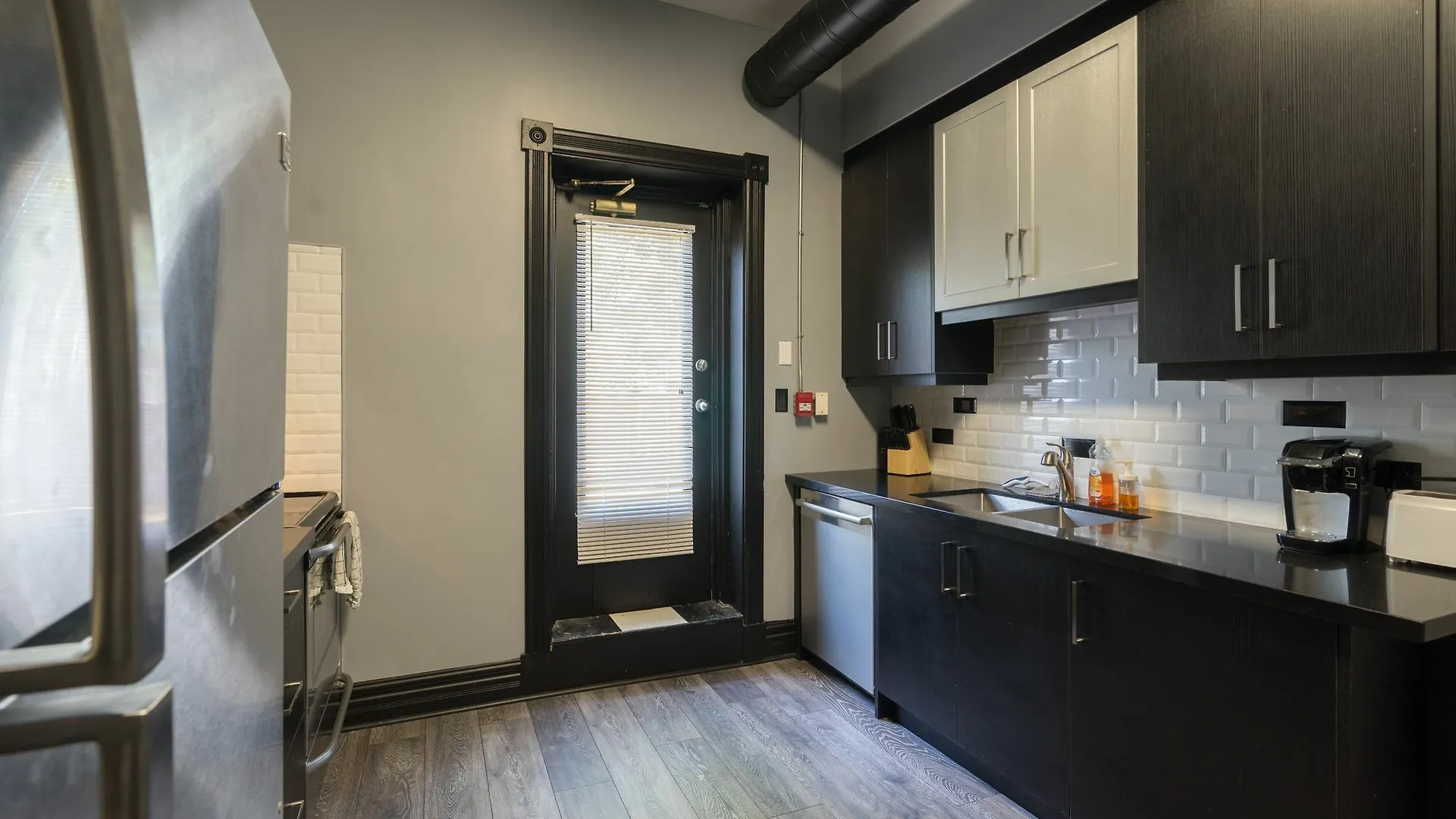 Applewood Suites - West Queen West Loft Toronto Canada